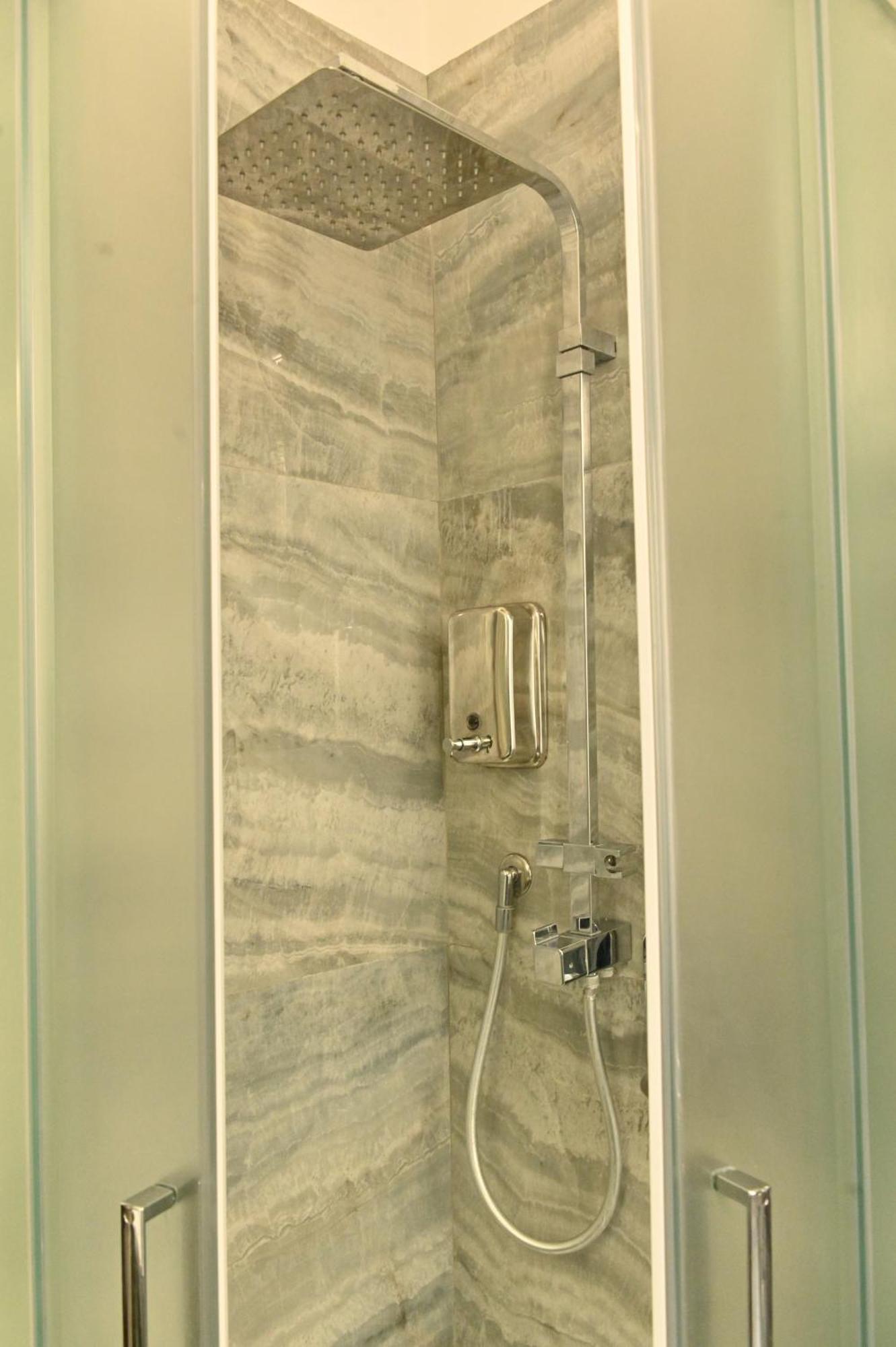 La Suite Home Civitavecchia Exteriör bild