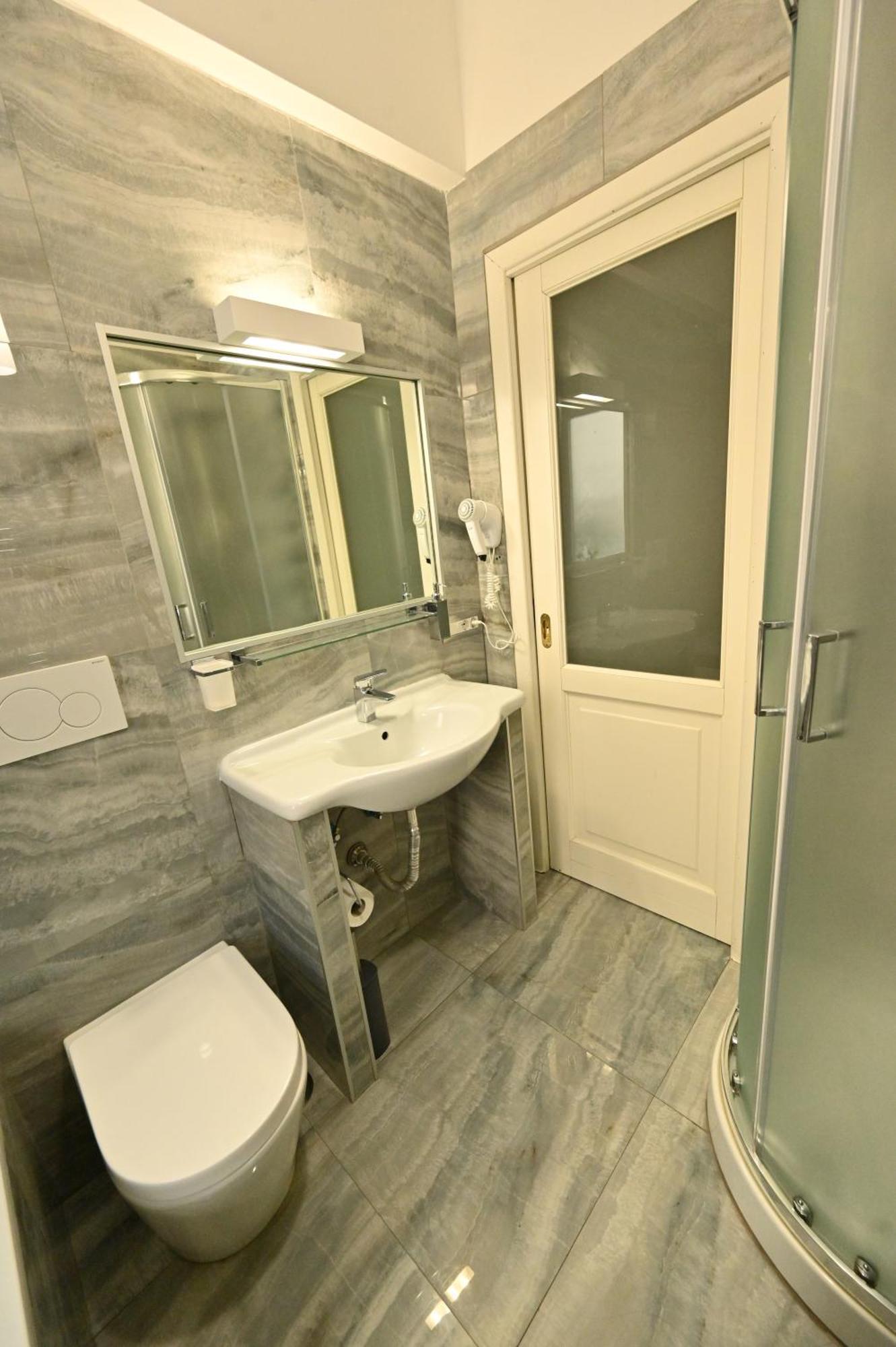 La Suite Home Civitavecchia Exteriör bild